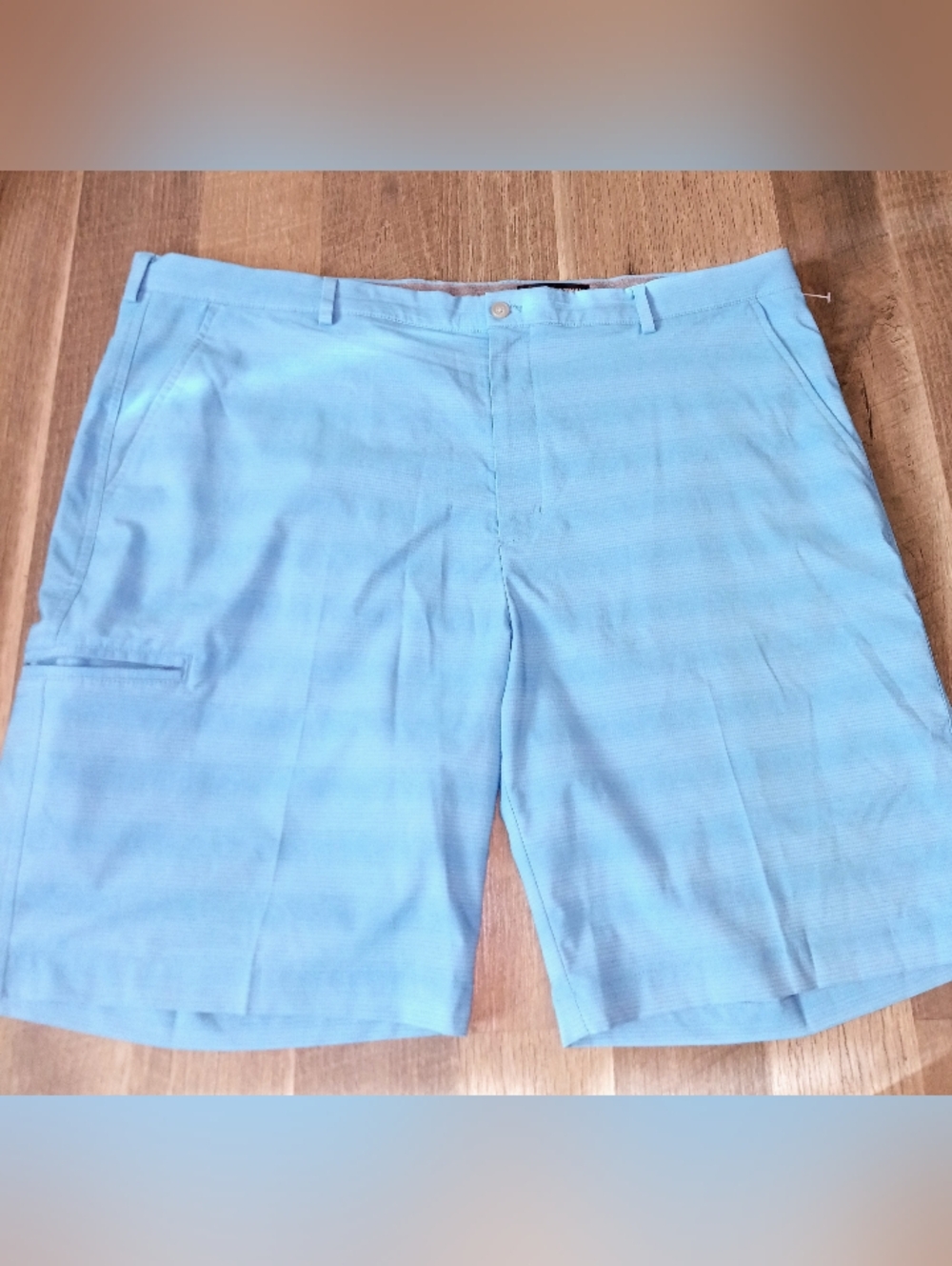 Greg Norman Blue Golf Shorts Size 42 Performance